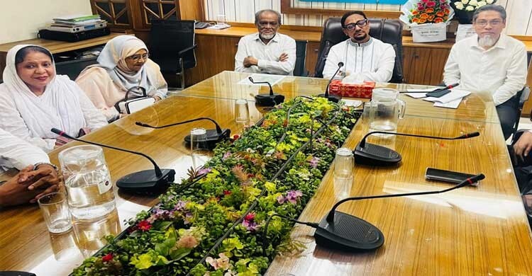 চট্টগ্রামে আইনজীবী সমিতির নবনির্বাচিত নেতাদের সঙ্গে মেয়রের সাক্ষাৎ