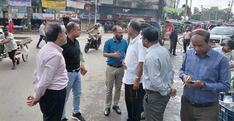 ফুটপাত-ড্রেন দখল করে দোকান করলেই ব্যবস্থা: সিডিএ চেয়ারম্যান
