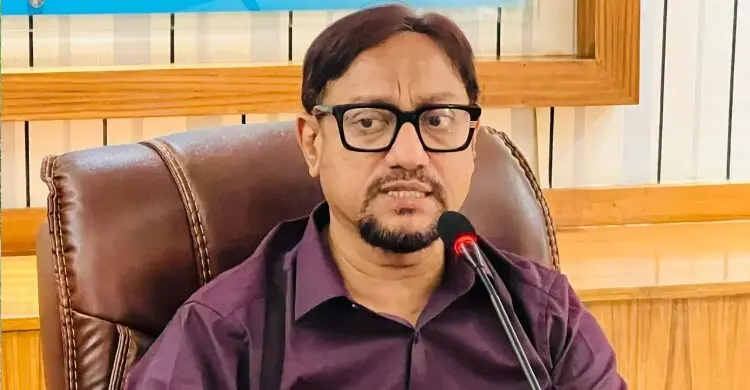 ডেঙ্গু নিয়ন্ত্রণে সর্বোচ্চ সতর্কতা ও তৎপরতা বাড়ানোর তাগিদ চসিক মেয়রের