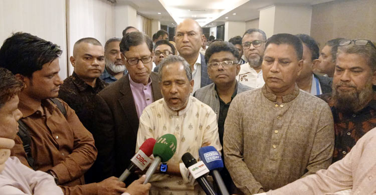 আটকে আছে ৫১ হাজার কনটেইনার, গভীর সংকটে ব্যবসা-বাণিজ্য