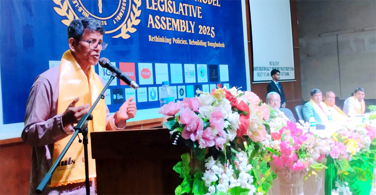 চট্টগ্রাম বিশ্ববিদ্যালয়ে প্রথমবারের মতো জাতীয় ছায়া আইনসভা শুরু