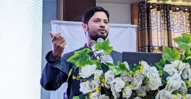 লজ্জায় মাথা নিচু করে থাকলাম, কিছুই বলতে পারলাম না: শিবির সভাপতি