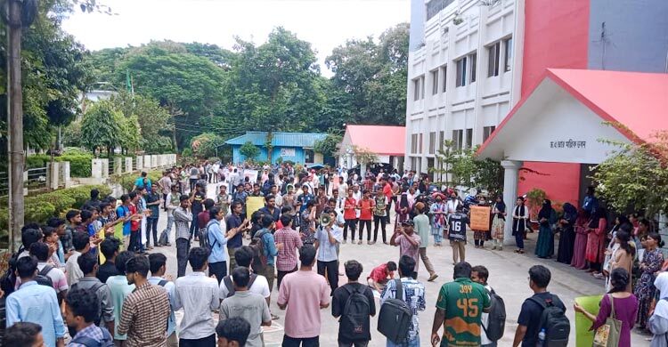 বামপন্থিরা কেন ‘অধিকার সচেতন শিক্ষার্থী’র ব্যানারে?