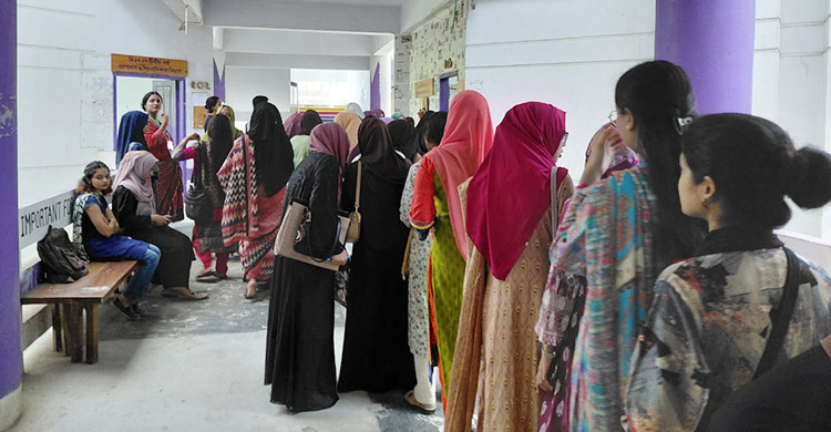 চাকসু নির্বাচন পর্যবেক্ষণ চলছে ২৫০ সিসি ক্যামেরায়