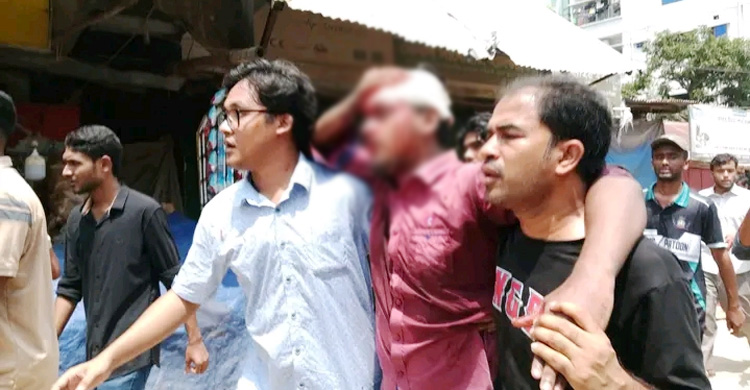 শিক্ষার্থীদের ‘উসকে’ দেন বাগছাস নেতারা, হামলায় আ’লীগ-ছাত্রলীগ