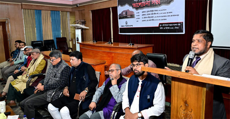 ওইসময় পাকিস্তানি যোদ্ধারা বুদ্ধিজীবীদের হত্যা করবে—এটি অবান্তর