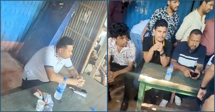 বিশ্ববিদ্যালয়ের গেটে নগর ছাত্রদল-যুবদল নেতাকর্মীদের অবস্থান