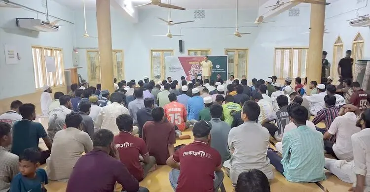 জুলাই শহীদদের স্মরণে চবিতে চাকসুর আলোচনা সভা
