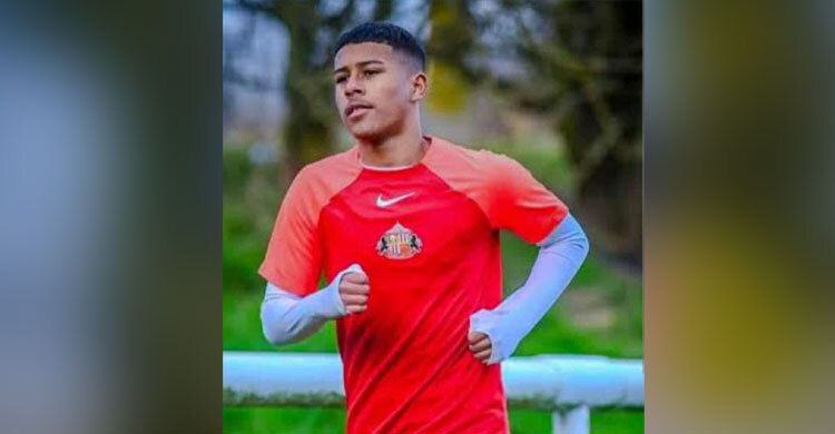 লাল-সবুজ জার্সিতে ইংল্যান্ড প্রবাসী কিউবা মিচেলের অভিষেক