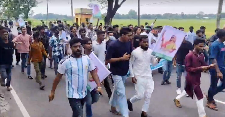 কুমিল্লায় ছাত্রলীগের ঝটিকা মিছিল, আটক ৪৫