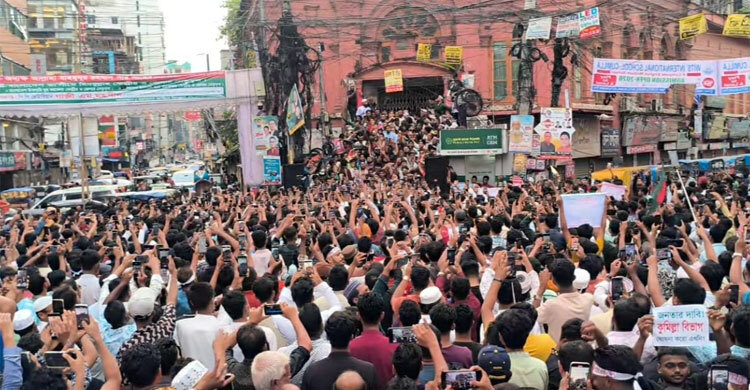 ৭ দিনের মধ্যে কুমিল্লাকে বিভাগ ঘোষণা না হলে মহাসড়ক অবরোধ