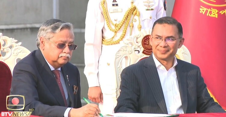 তিন সরকারের শপথ পড়িয়ে ইতিহাস গড়লেন রাষ্ট্রপতি সাহাবুদ্দিন