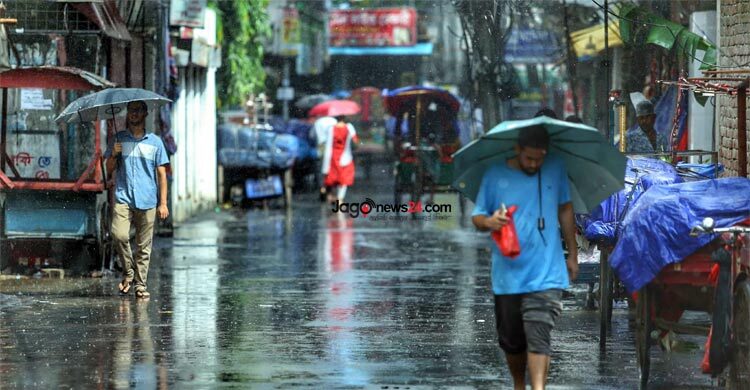 আজকের আবহাওয়া: বজ্রসহ বৃষ্টি হতে পারে ঢাকায়