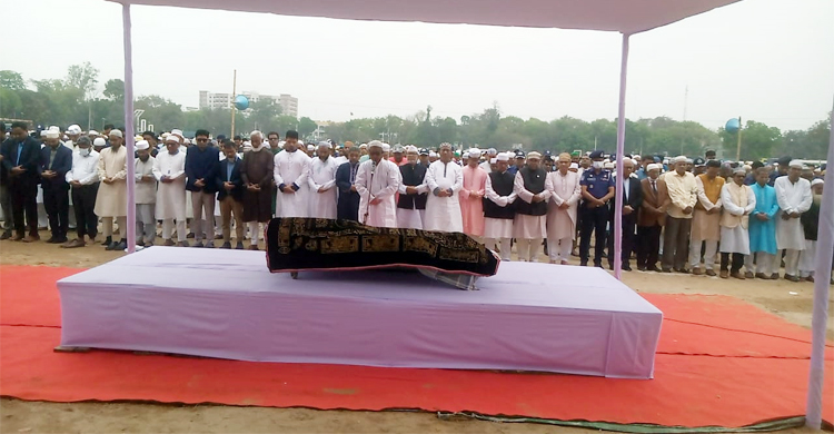 স্বপ্নজয়ী মা নাজমা রহিমের দাফন সম্পন্ন