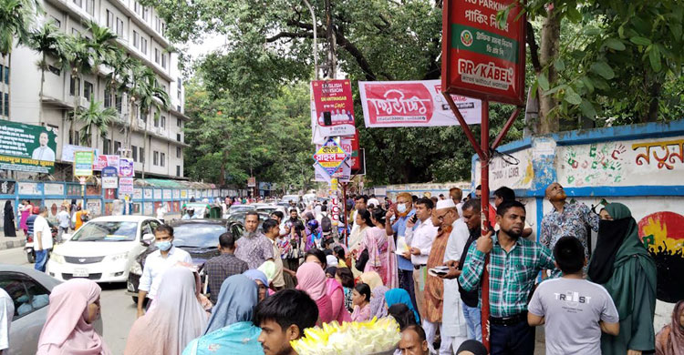 প্রথম দিনে স্বাস্থ্যবিধি উপেক্ষিত, নেই মাস্ক-হ্যান্ড স্যানিটাইজার