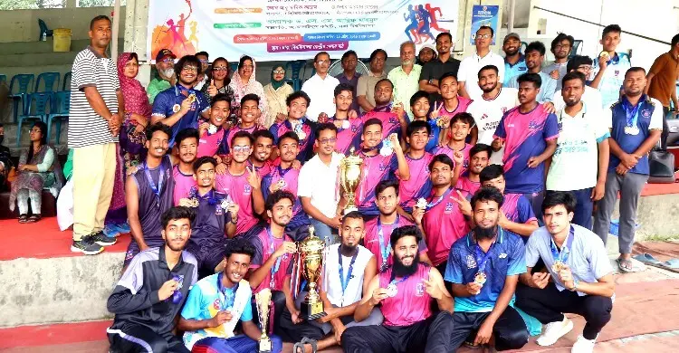 ঢাবির আন্তঃহল অ্যাথলেটিকস প্রতিযোগিতায় চ্যাম্পিয়ন জগন্নাথ-রোকেয়া হল