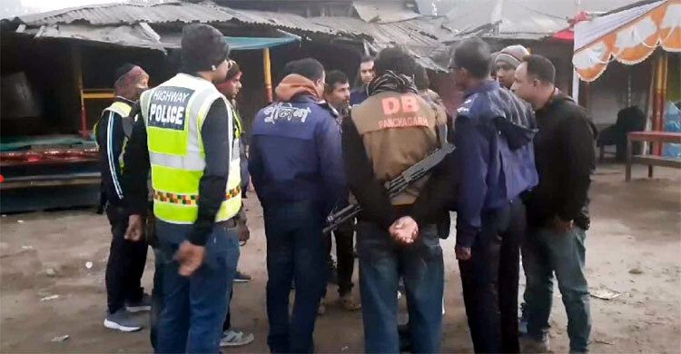 তেঁতুলিয়ায় ডাকাত আতঙ্ক