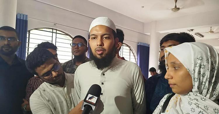 ফরম সংগ্রহ করলেন এনসিপির মাহিন, স্বাধীন বাংলার খালিদ