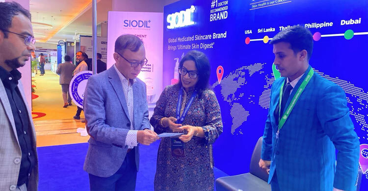 ডার্মাটোলজি সম্মেলনে সিওডিলের স্টলে বিশেষজ্ঞ চিকিৎসকদের ভিড়