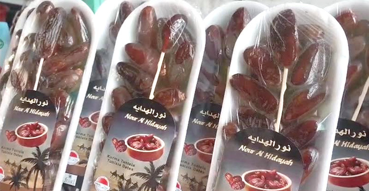 রমজানে কলকাতায় খেজুরের দাম চড়া, বেচাকেনায় ধীরগতি