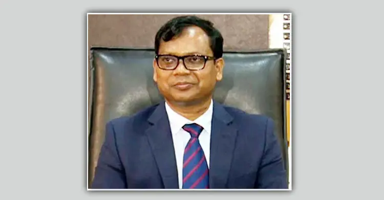 শাহজালাল মাজারে ৫ লাখ টাকা দিলেন ডিসি সারওয়ার