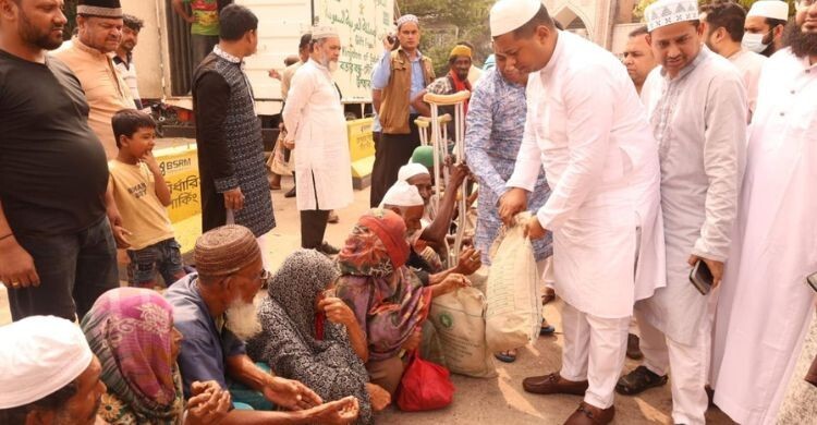 ‘মানবিক রাষ্ট্র গঠনে অসহায়দের পাশে দাঁড়াতে হবে’