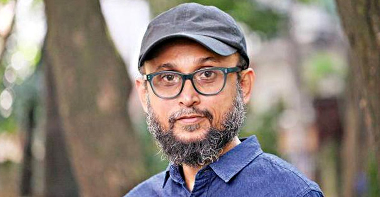 অসুস্থ সংস্কৃতি উপদেষ্টা, এয়ার অ্যাম্বুলেন্সে ঢাকায় প্রেরণ