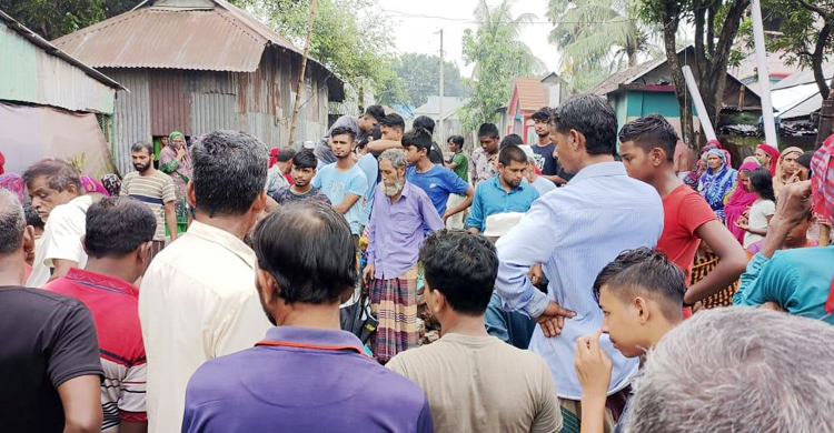 নারায়ণগঞ্জে দেওয়াল ধসে পশু চিকিৎসকের মৃত্যু
