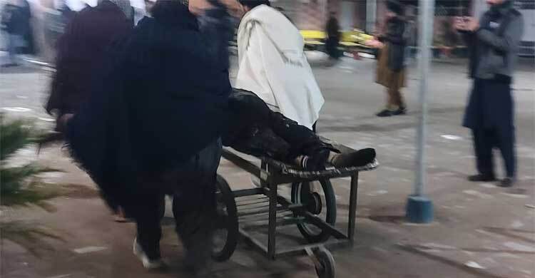 Suicide bomber kills 7 at Pak wedding near Afghan border