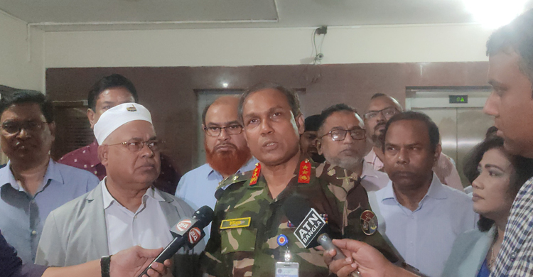 প্রয়োজনের মাত্র ৮ শতাংশ মেডিকেল ডিভাইস উৎপাদন হয় দেশে