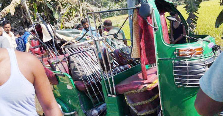 ময়মনসিংহে ট্রাক-অটোরিকশা সংঘর্ষে নিহত ৩