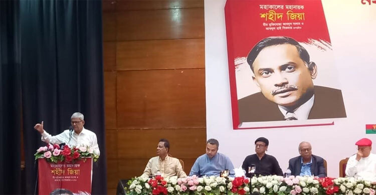 কোনো কোনো দল চেষ্টা করছে নির্বাচন যেন সঠিক সময়ে না হয়: ফখরুল