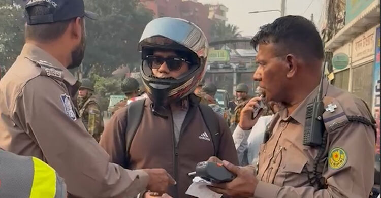 রাজধানীর ফার্মগেটে সেনাবাহিনী ও পুলিশের তল্লাশি