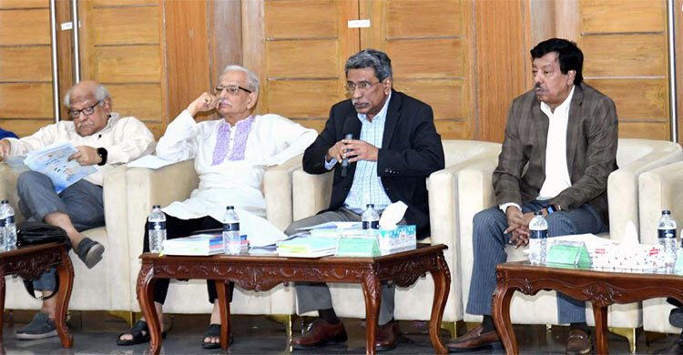 এক ব্যক্তি ১০ বছরের বেশি প্রধানমন্ত্রী নয়, সব দল একমত