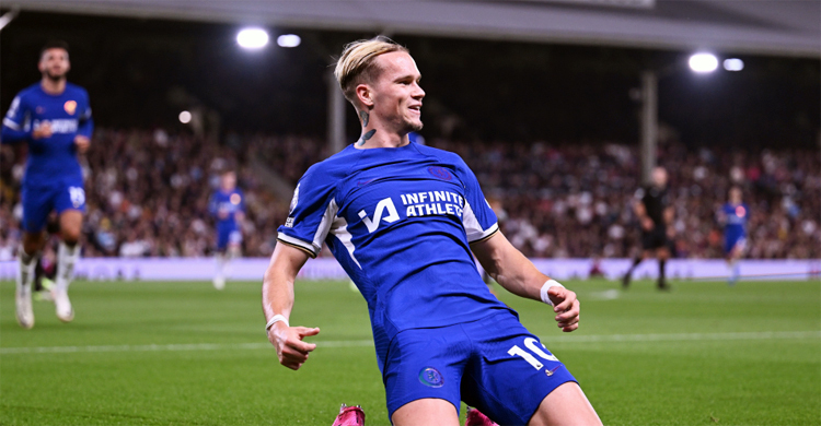 প্রিমিয়ার লিগে অবশেষে জয়ের দেখা পেলো চেলসি