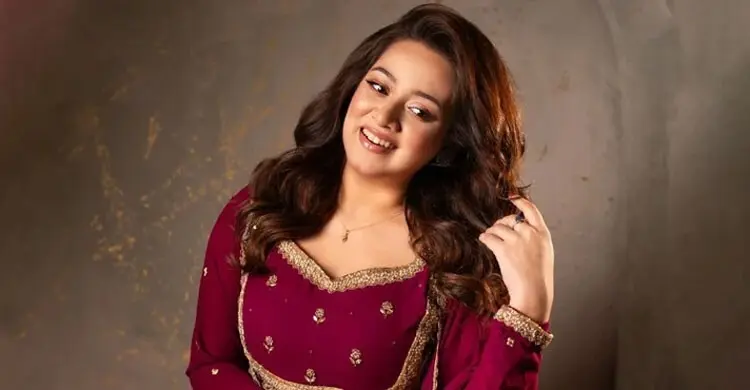 কবে বিয়ে করছেন দীঘি? নিজেই জানালেন অভিনেত্রী