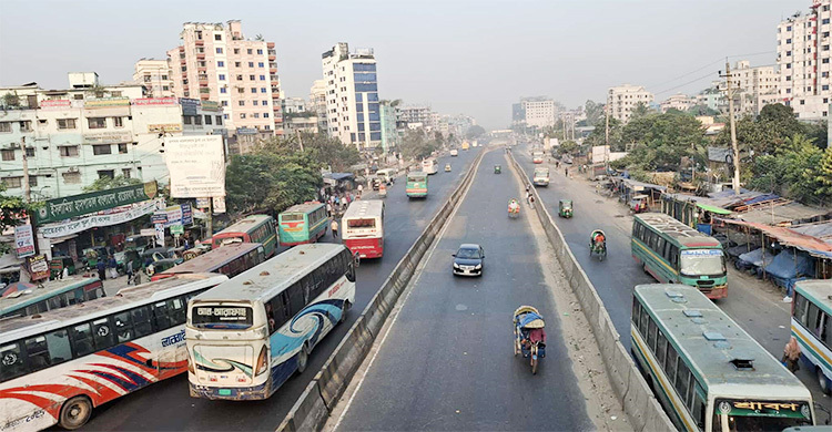 সায়েদাবাদ থেকে সীমিত পরিসরে চলছে দূরপাল্লার বাস