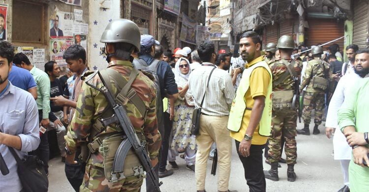 ভূমিকম্প: ঢাকা জেলা প্রশাসনের জরুরি নিয়ন্ত্রণ কক্ষ চালু