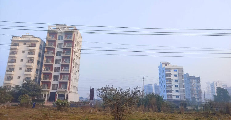 আজকের আবহাওয়া: ঢাকায় হালকা থেকে মাঝারি কুয়াশা পড়তে পারে