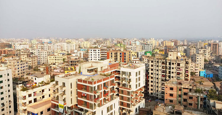 আজকের আবহাওয়া: ঢাকায় দিনের তাপমাত্রা সামান্য বাড়তে পারে