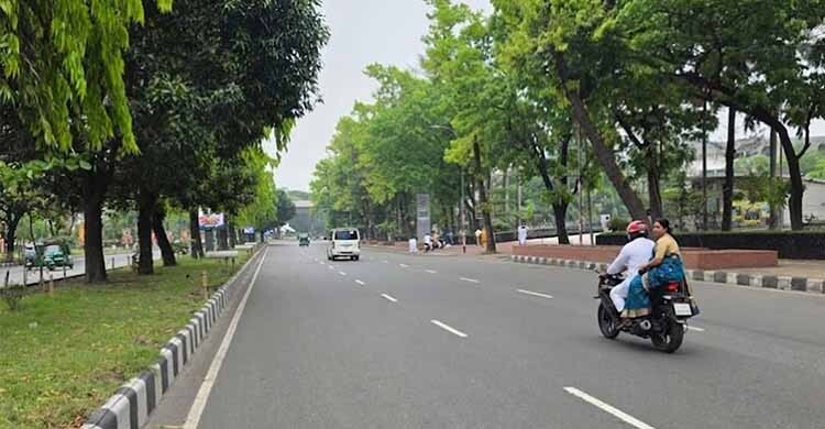 ফাঁকা ঢাকার বাতাসও ‘সংবেদনশীলদের জন্য অস্বাস্থ্যকর’