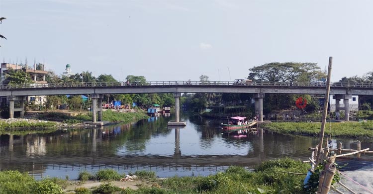 ঢাকার কাছেই গ্রামের ছোঁয়া পেতে দাশেরকান্দি-কায়েতপাড়ায়