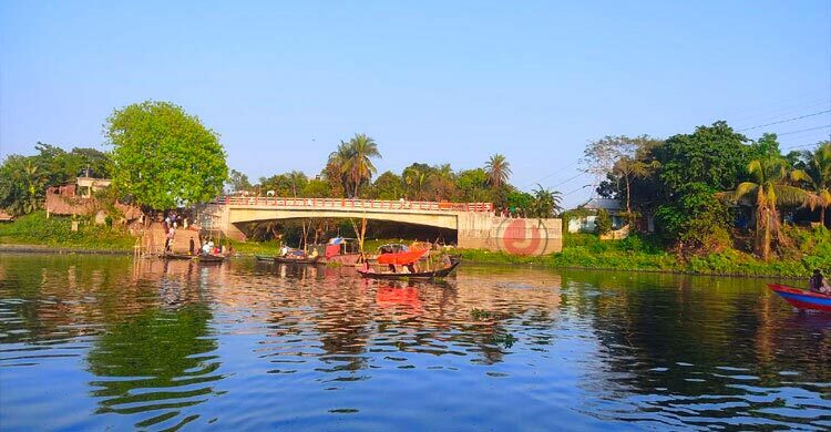 ঢাকার কাছেই গ্রামের ছোঁয়া পেতে দাশেরকান্দি-কায়েতপাড়ায়
