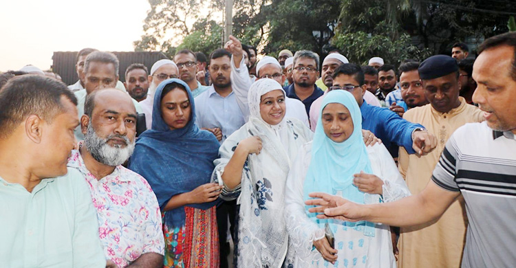 ঢাকা-১৪ আসনে ভোটযুদ্ধে ‘ভাই-বোন’