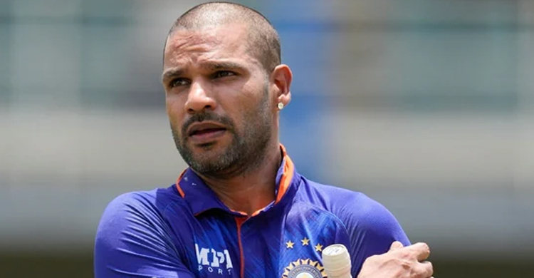 পাকিস্তানের ফিল্ডিং মিস নিয়ে ট্রল করলেন ধাওয়ান