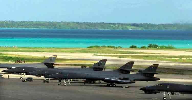 এবার ভারত মহাসাগরে ব্রিটিশ-মার্কিন ঘাঁটির দিকে ক্ষেপণাস্ত্র ছুড়লো ইরান