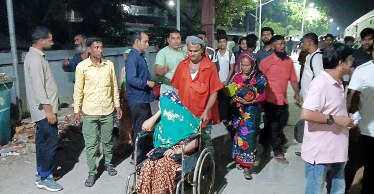 একতা এক্সপ্রেসে জন্ম নিলো ফুটফুটে এক নবজাতক