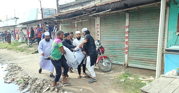 দিনাজপুরে বিনোদন স্পট-দরবারে ভাঙচুর-অগ্নিসংযোগ, সংঘর্ষে আহত ২০