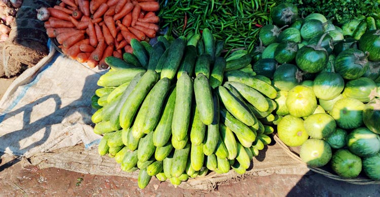 ইফতারি সামগ্রীসহ সব ধরনের পণ্যের দাম বেড়েছে