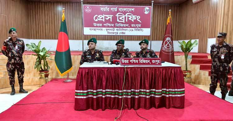 সীমান্তে একমাসে অস্ত্র-মাদকসহ ৫ কোটি টাকার চোরাচালান পণ্য জব্দ